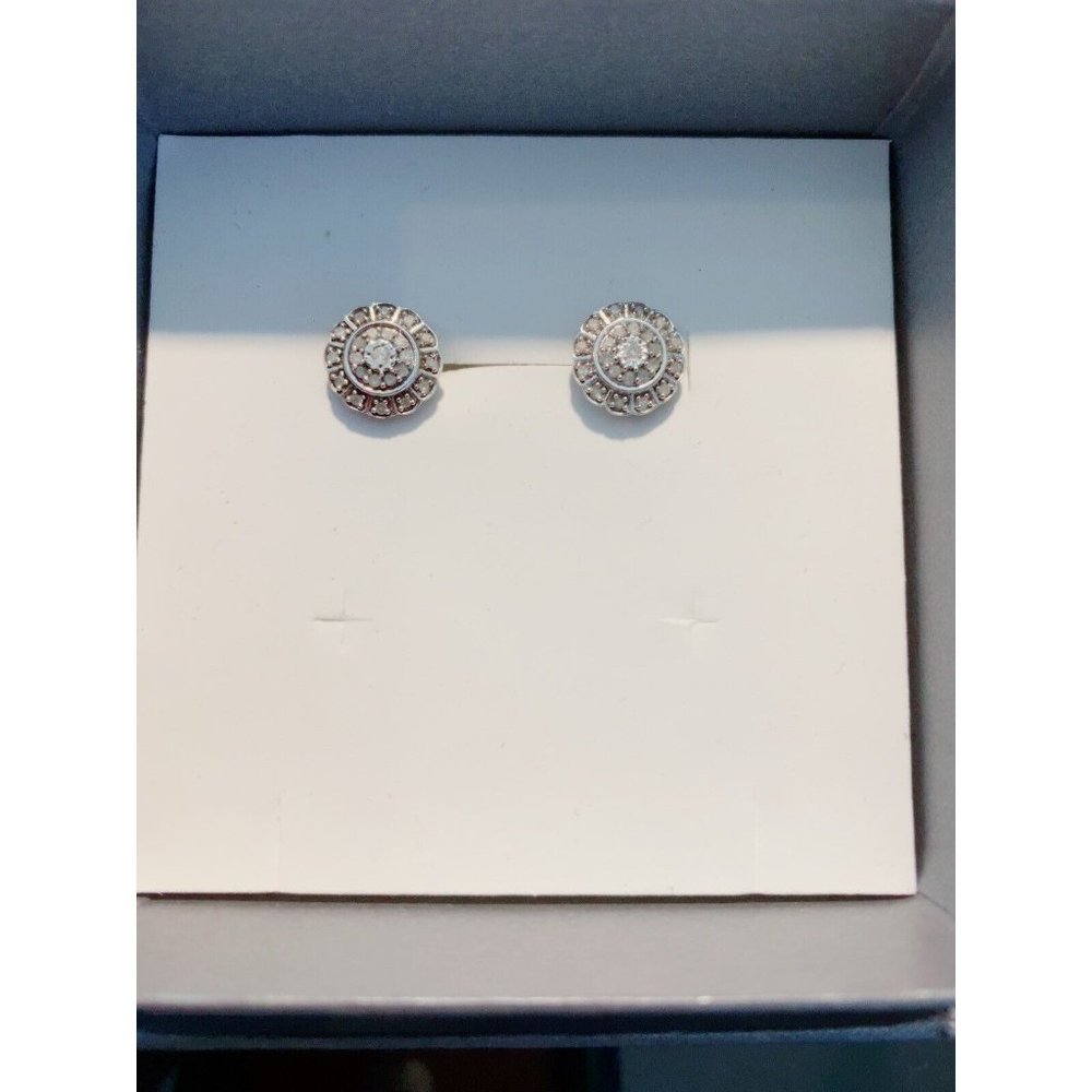 925 Sterling Silver .10ct Geniune Diamond Miracle-Set Stud Earrings Roun… - Picture 7 of 7